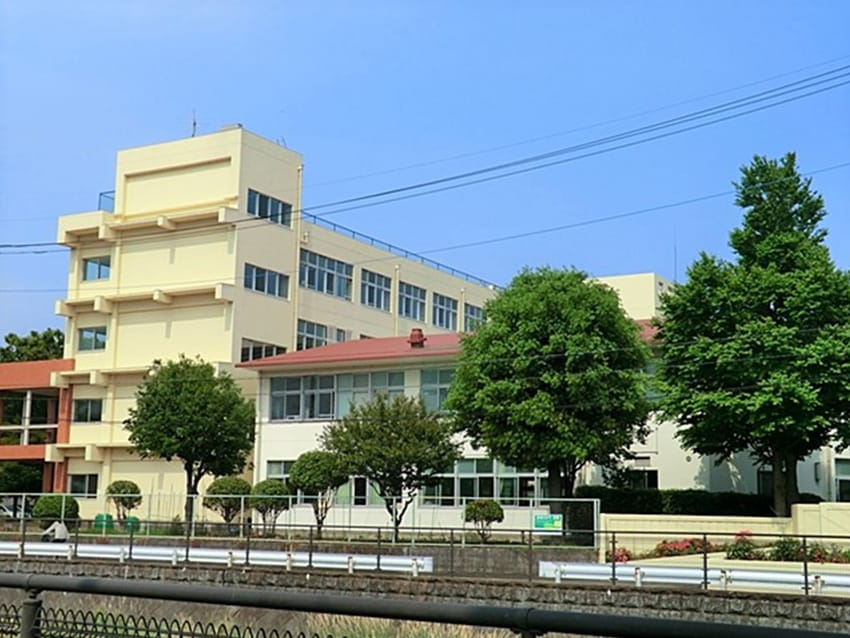 下福田中学校…約1,410M
