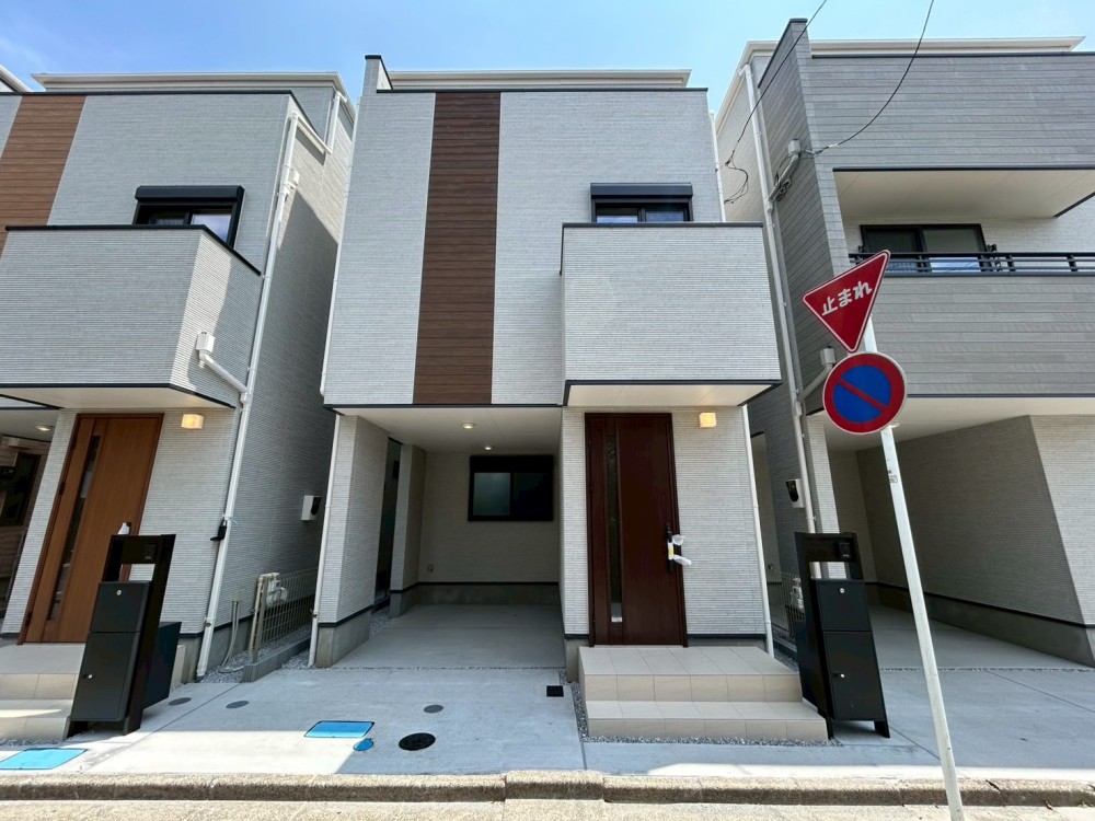 【販売現地2号棟】※2025年6月2日撮影