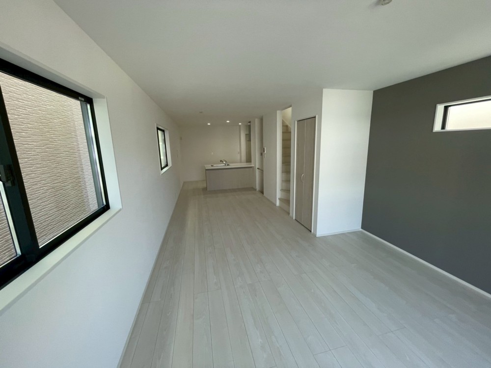 【販売現地2号棟】※2025年8月29日撮影