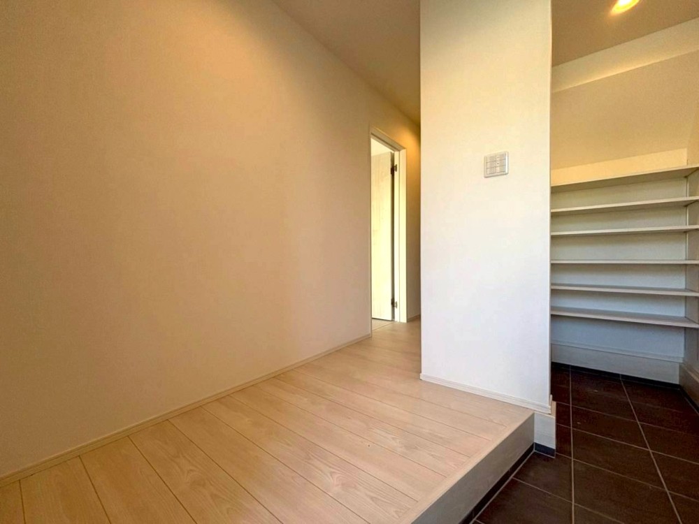 【販売現地2号棟】※2025年9月7日撮影