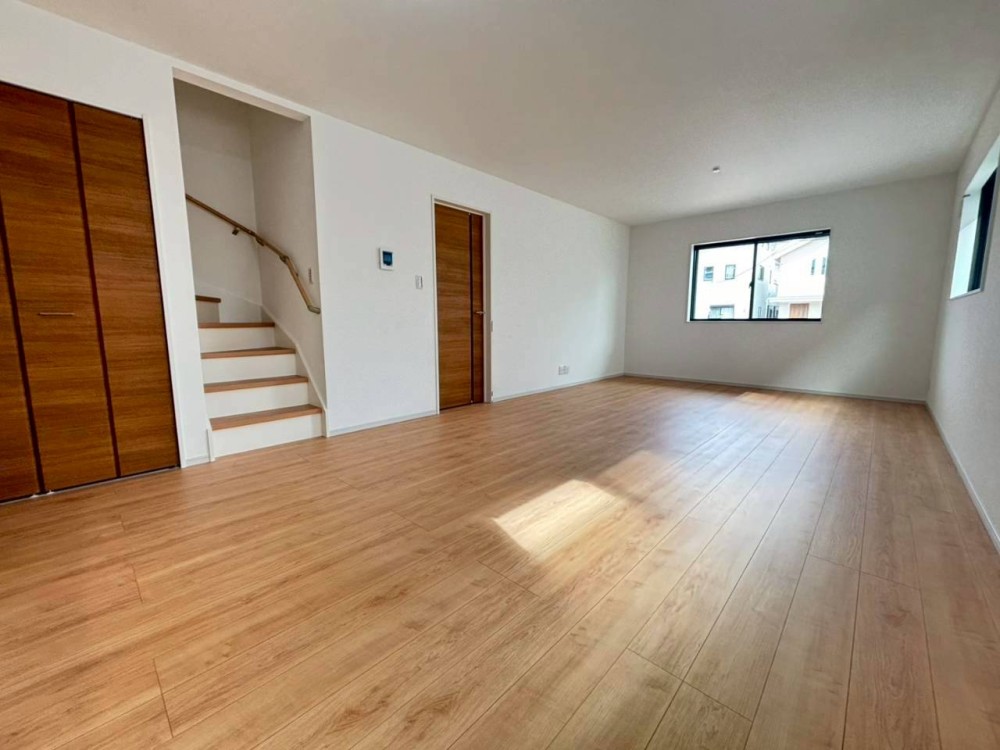 【販売現地1号棟】※2025年10月18日撮影