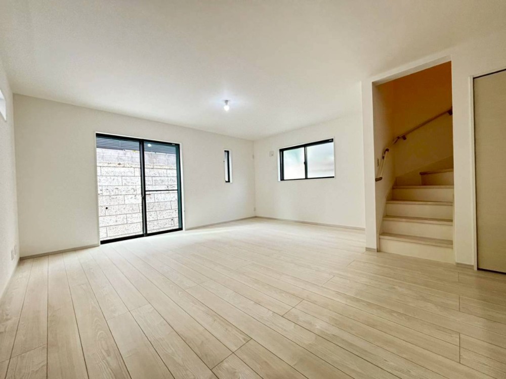 【販売現地2号棟】※2025年10月18日撮影