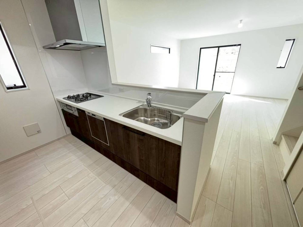 【販売現地2号棟】※2025年10月18日撮影